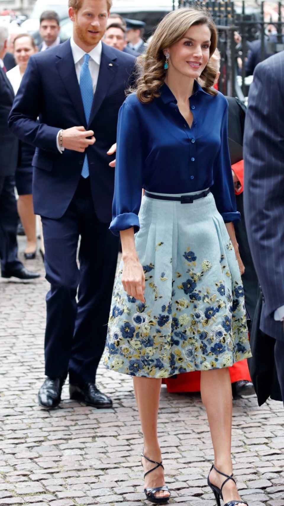 La reina Letizia y el príncipe Harry de Inglaterra en la Abadía de Westminster.