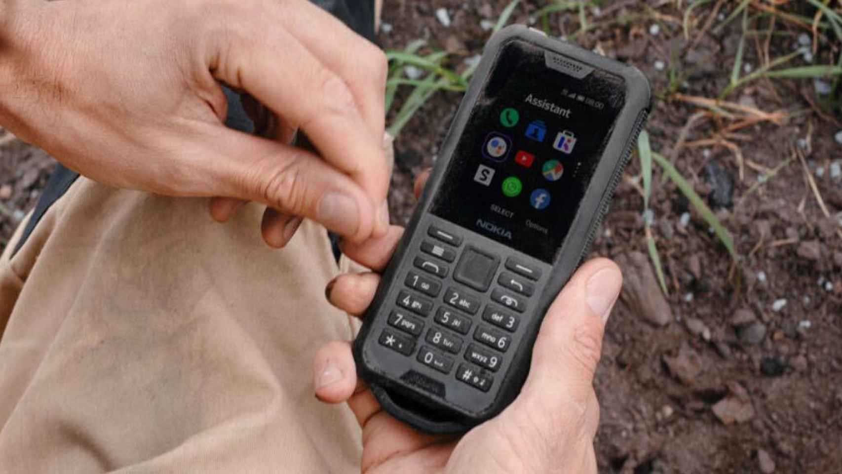 El Nokia 3310 ya tiene rival: llega el indestructible Nokia 800 Tough