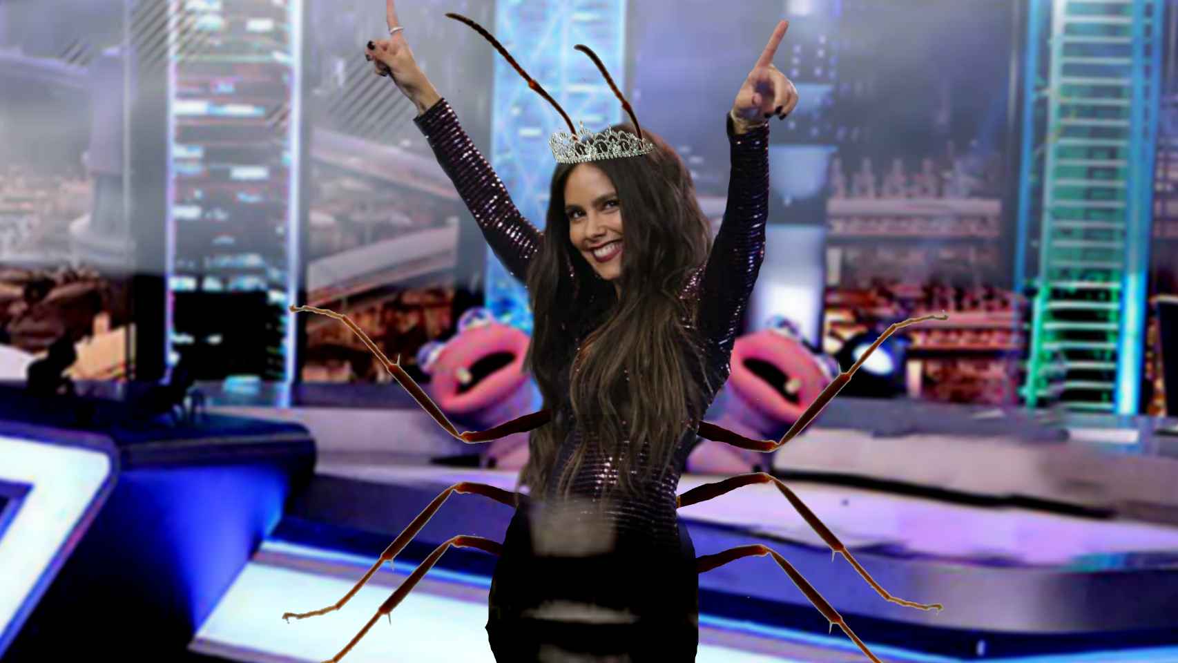 Cristina Pedroche en un montaje de JALEOS en el que aparece disfrazada de hormiga.