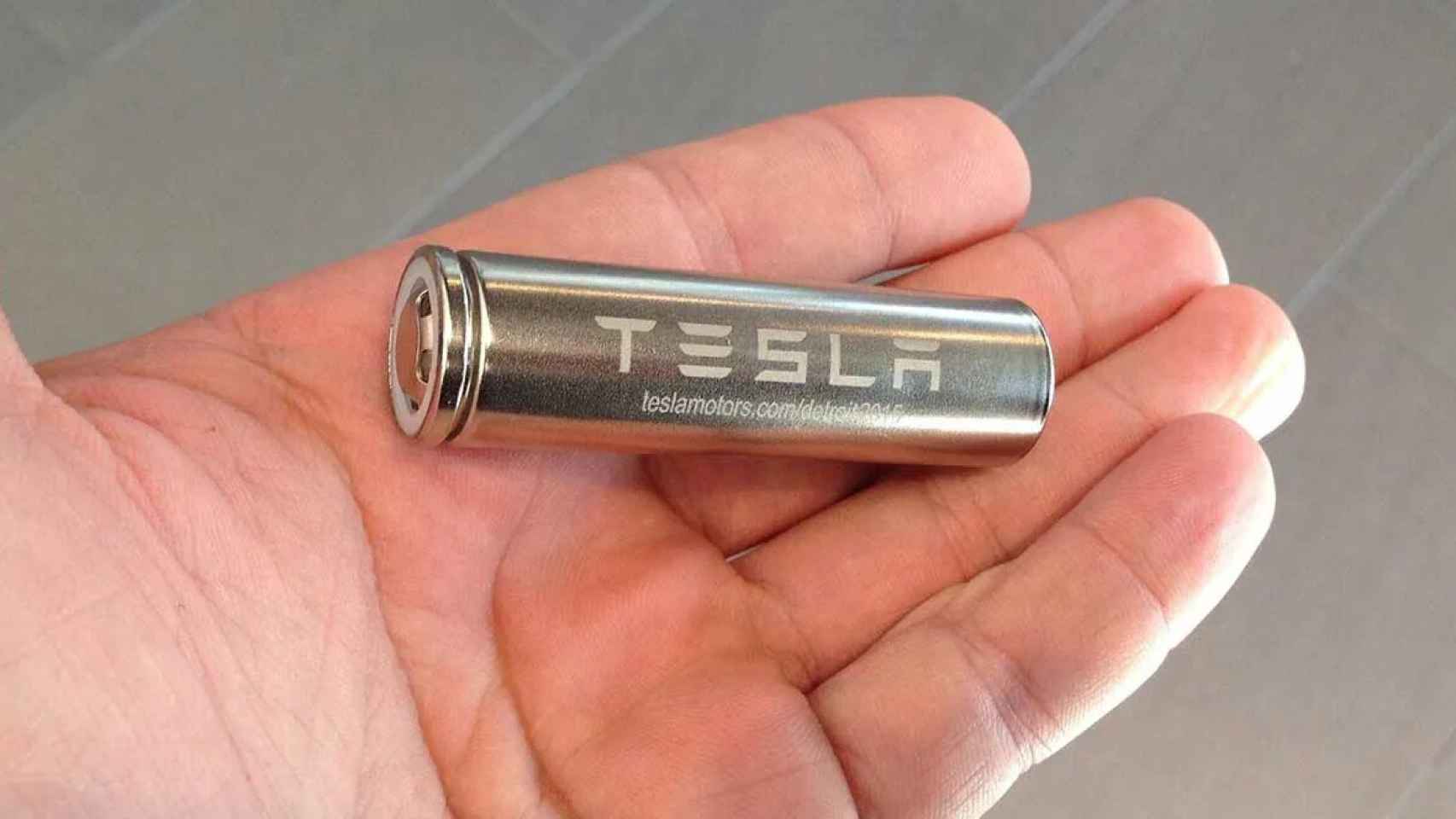 Tesla presenta sus nuevas baterías: más autonomía, más baratas y llegarán años