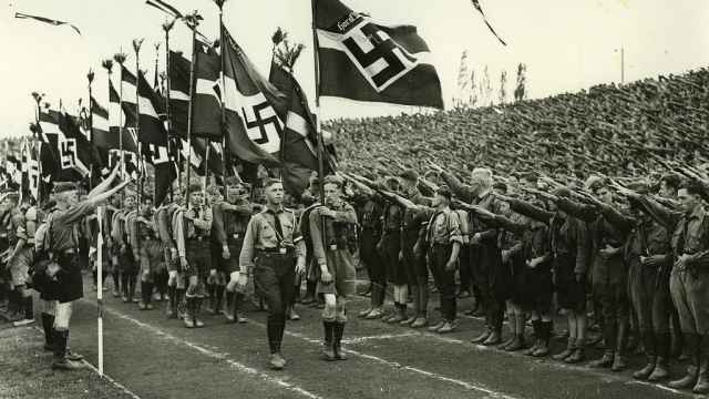 Desfile de las Juventudes Hitlerianas antes de la II Guerra Mundial.