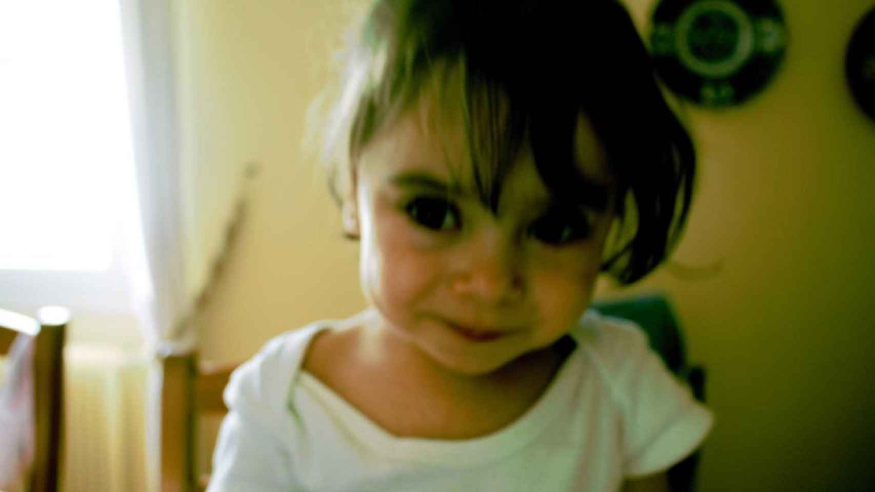 Marta, de cuatro años y medio, enferma de Niemann Pick C.