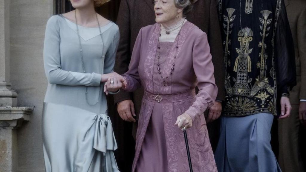 Laura Carmichael, Maggie Smith, Hugh Bonneville y Elizabeth McGovern.