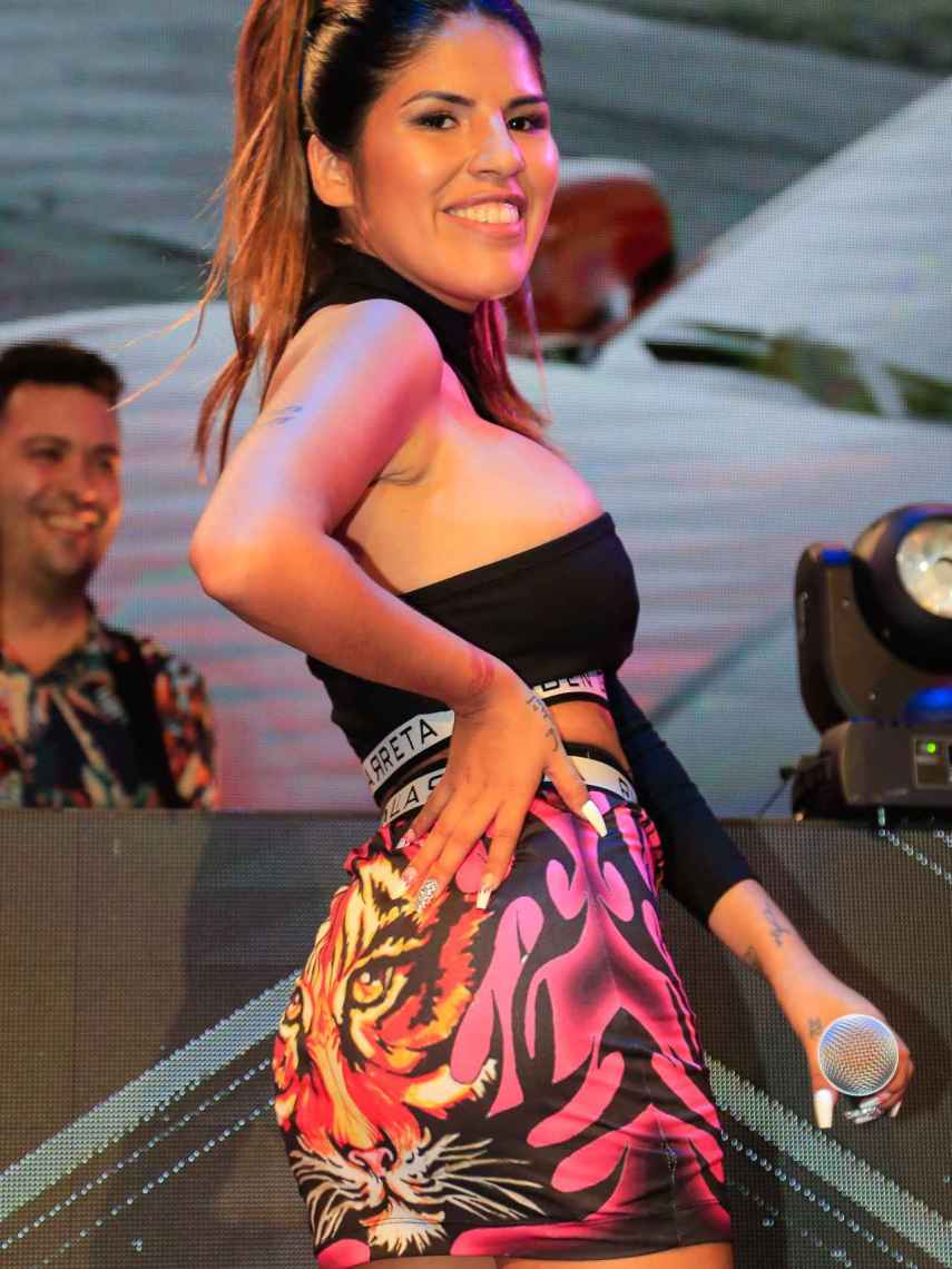 Isa P durante su actuación en la discoteca Kapital.