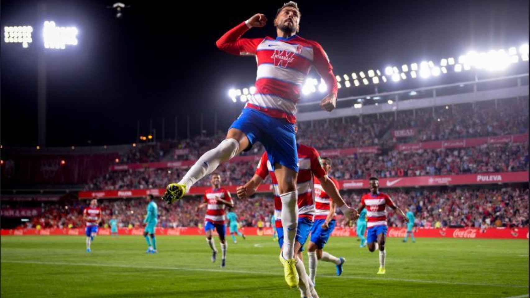 El Granada celebra un gol. Foto Twitter (@GranadaCdeF)
