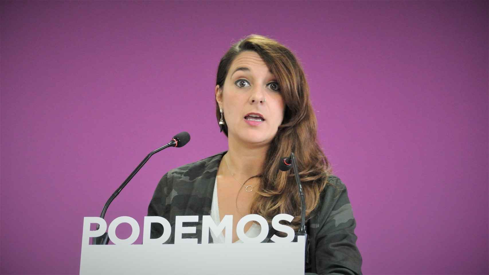 Noelia Vera, portavoz de Podemos, en rueda de prensa.