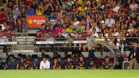 Pep Guardiola en el banquillo del FC Barcelona.