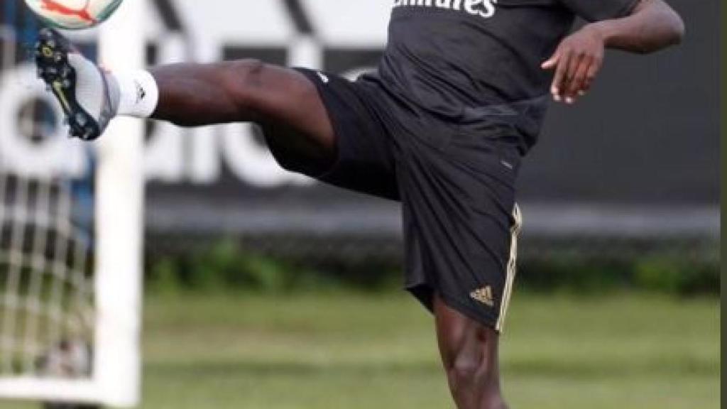 Mendy en un entrenamiento con el Real Madrid. Foto Twitter (@ferland_mendy)
