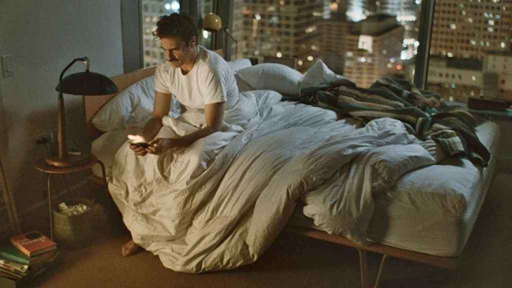Fotograma de la película Her, protagonizada por Joaquin Phoenix.