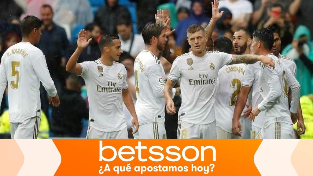 Los jugadores del Real Madrid celebrando