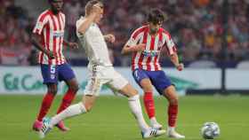 Kroos y Joao Félix, en el derbi entre Atlético y Real Madrid