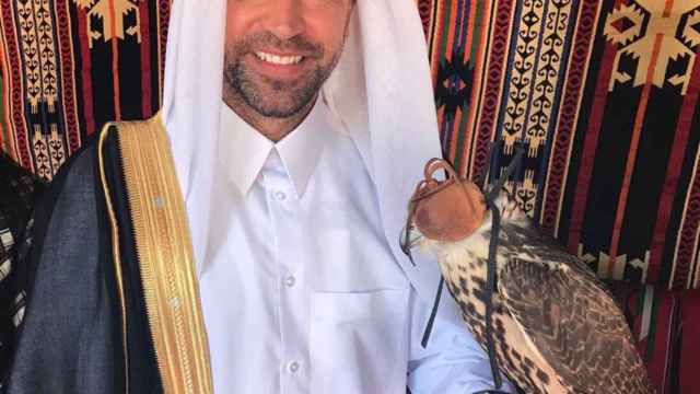 La vida de jeque de Xavi Hernández en Qatar: las 133 veces que escuchó el himno que desprecia