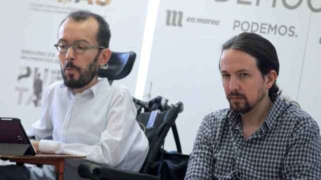 Echenique junto al lider de Podemos, Pablo Iglesias./