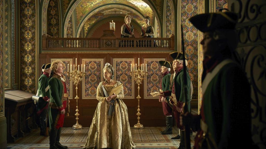 Hellen Mirren ya dio vida a otras reinas de la historia, inglesas todas; Carlota, Isabel I e Isabel II.