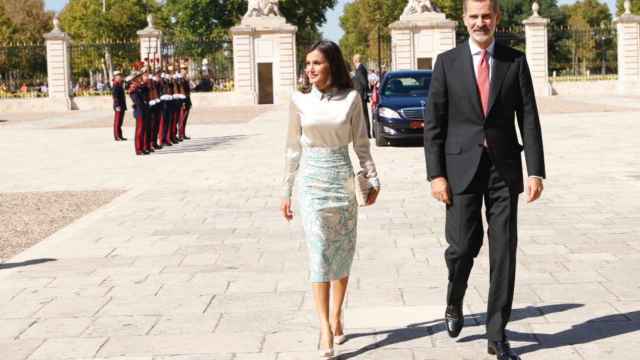 Felipe y Letizia, a su llegada al Palacio de Aranjuez.