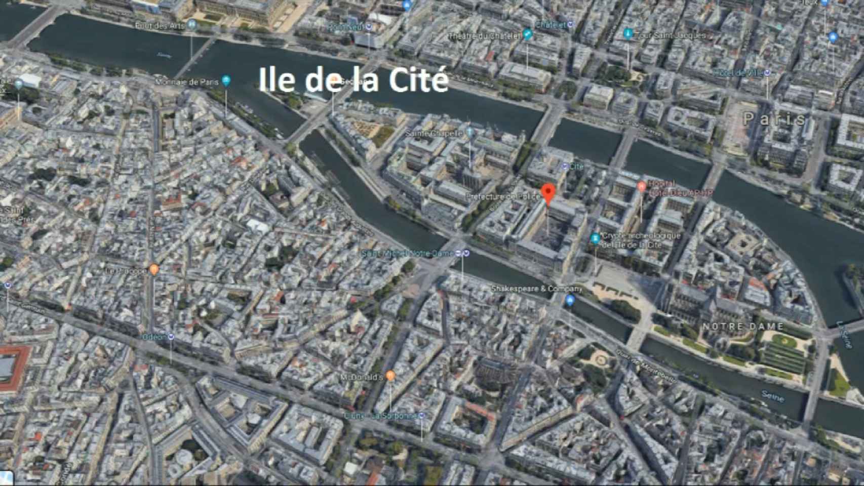 La comisaría está ubicada en pleno centro de París