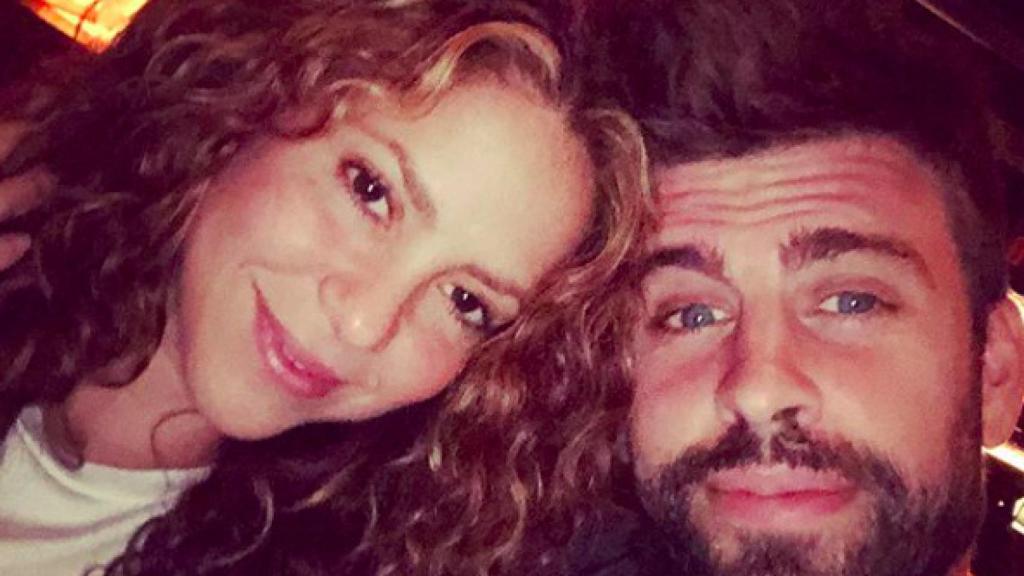 Gerard Piqué, junto a Shakira