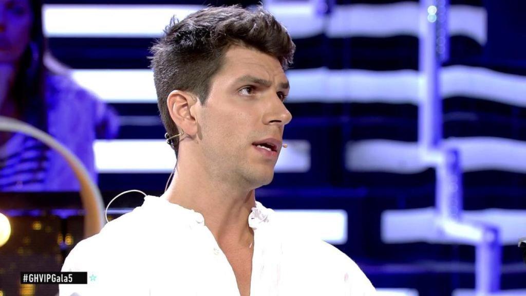 Diego acusa a Kiko Jiménez de acercarse a su mujer por estrategia.