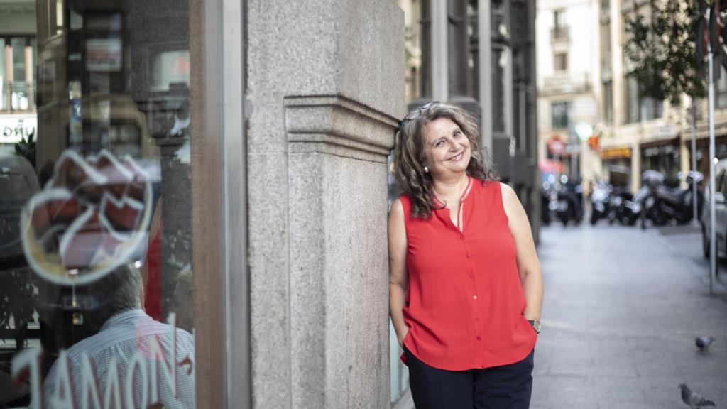 María Elvira Roca Barea, en una calle aledaña a Gran Vía.
