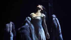 Tamara Rojo en 'Giselle', con coreografía de Akram Khan. Foto: Laurent Liotardo