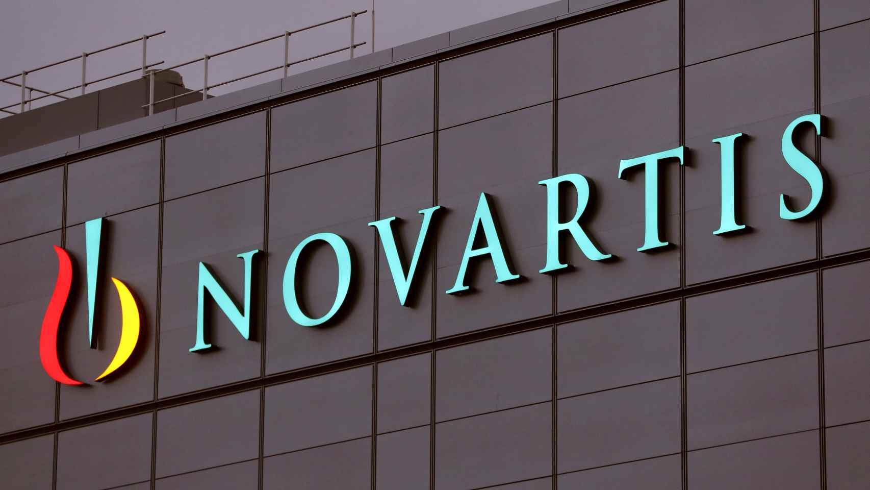 El logo de Novartis en una imagen de archivo.