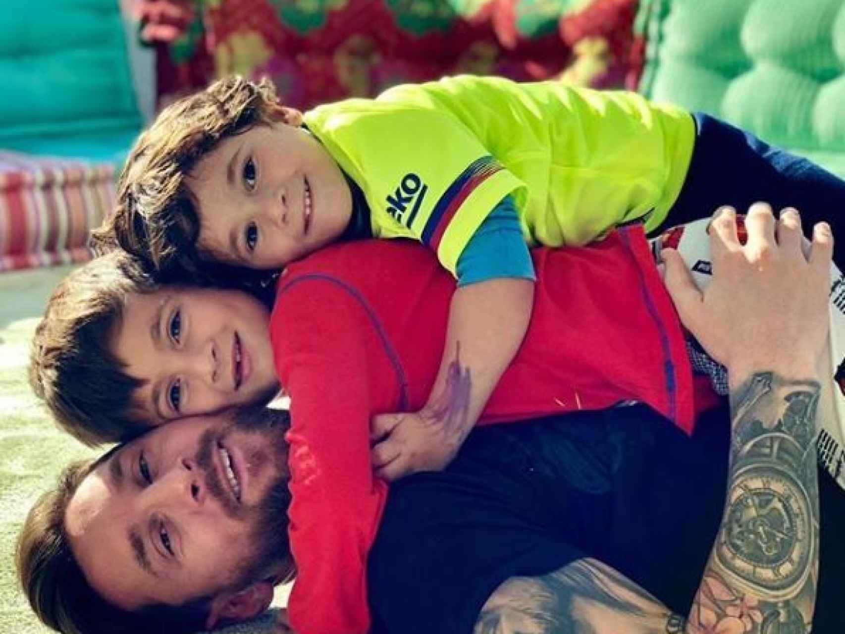 Lionel Messi y sus hijos