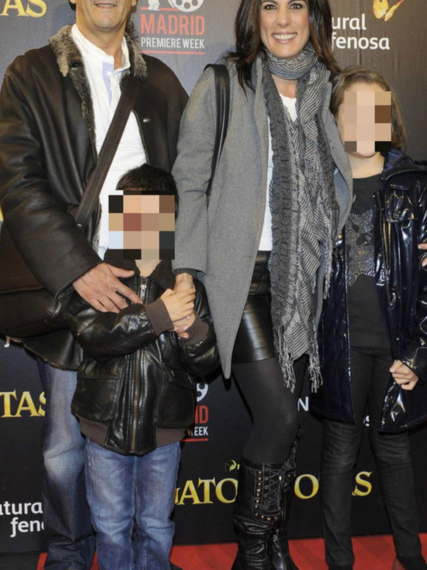 Alicia Senovilla, su exmarido Erasmo Ubera y sus dos hijos, Erasmo y Carlota.