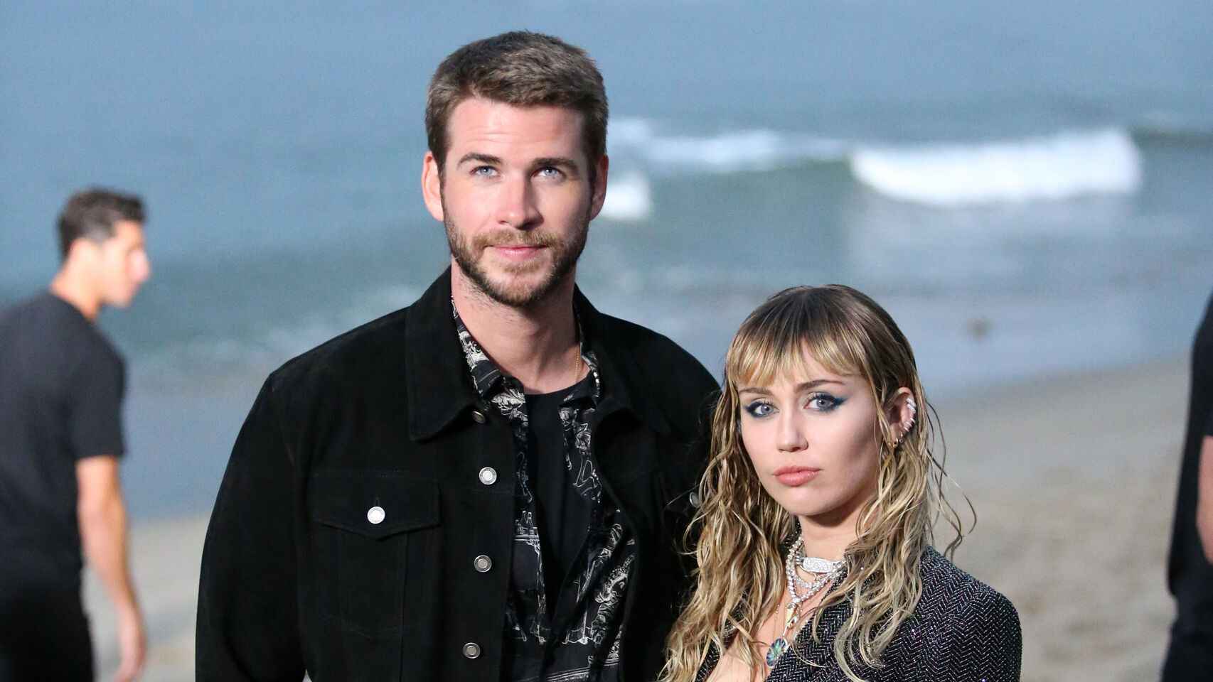 Liam Hemsworth y Miley Cyrus en una de sus últimas imágenes juntos como marido y mujer.