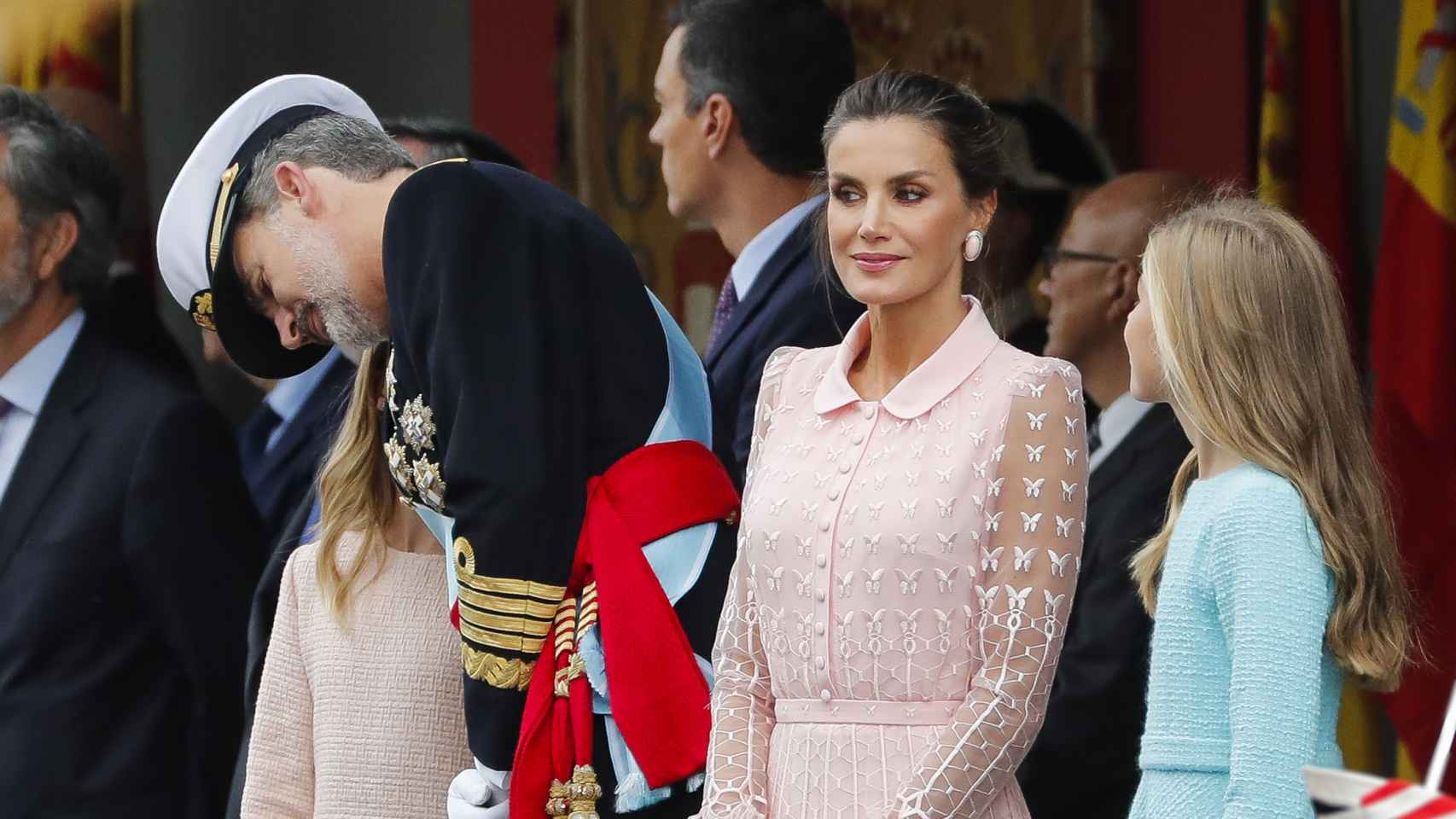 La reina Letizia ha vuelto a confiar en Felipe Varela para sus señaladas citas del 12 de octubre.