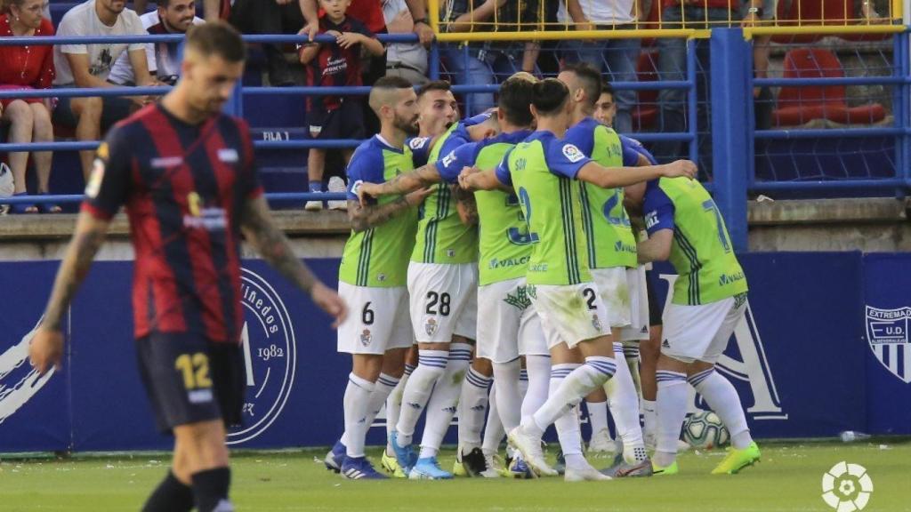 La Ponferradina celebra su gol contra el Extremadura