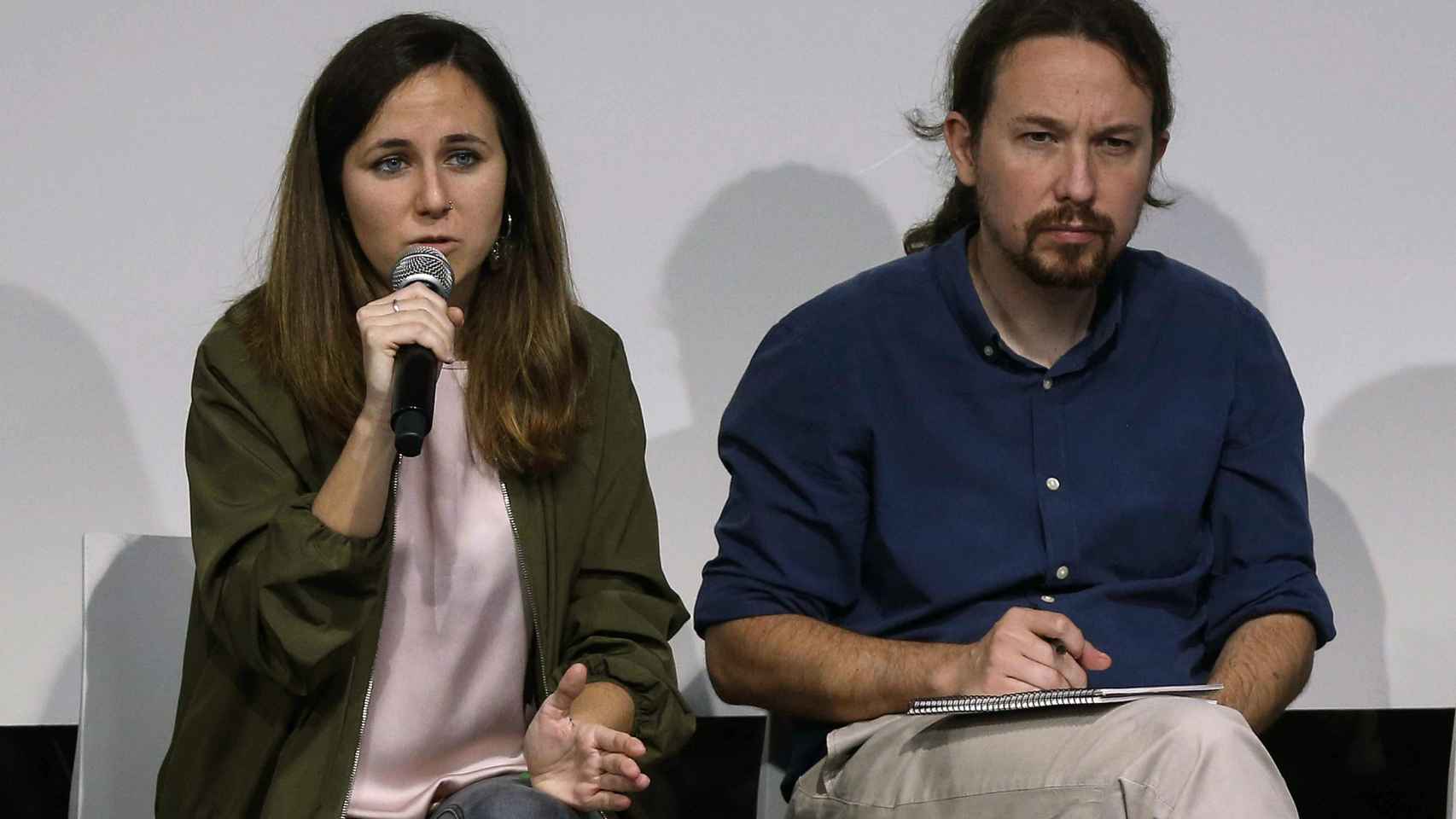 Ione Belarra y Pablo Iglesias, en la presnetación del programa de Podemos para el 10-N.