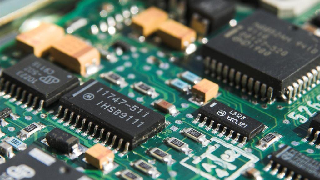 Un conjunto de microchips en una imagen de archivo.