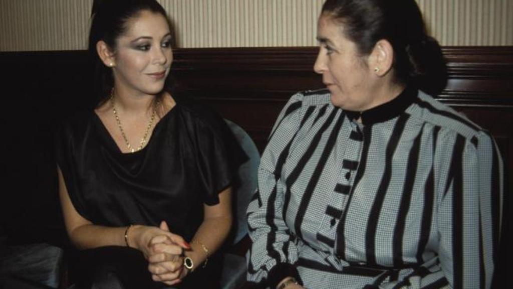 Isabel Pantoja y su madre, Ana Martín.