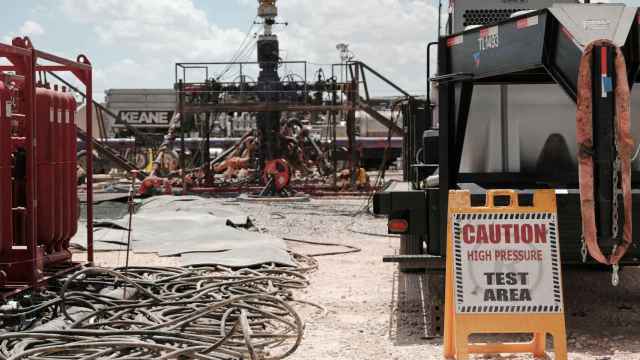 Una planta de fracking de Chevron  en Texas (EE. UU.).