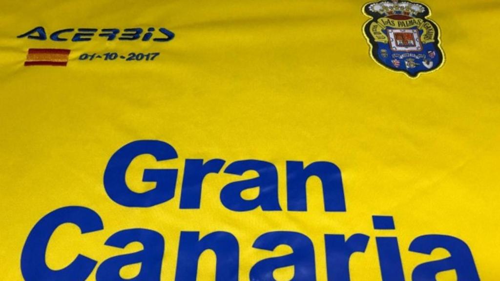 Camiseta de la UD Las Palmas para el partido contra el Barcelona del 1 de octubre de 2017.