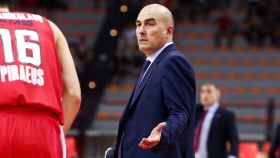 El entrenador del Valencia Basket, Ponsarnau, ante el Olympiacos