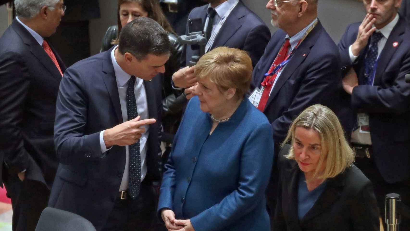 Sánchez con Merkel este viernes en la cumbre europea