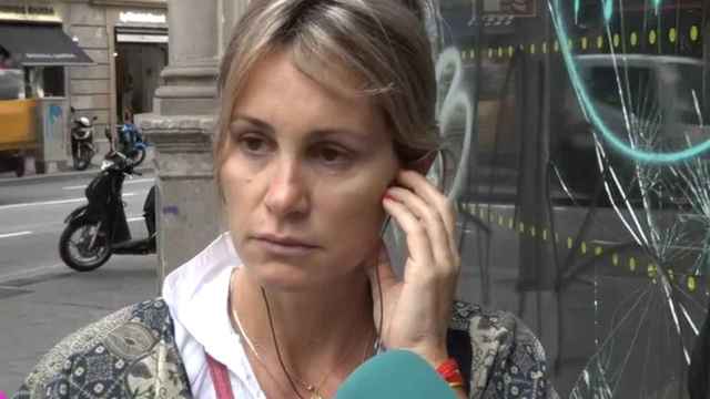 Paula, la vecina indignada del Paseo de Gracia (Barcelona).