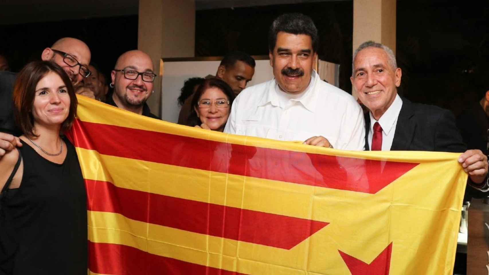 Nicolás Maduro con miembros de la CUP en Caracas.