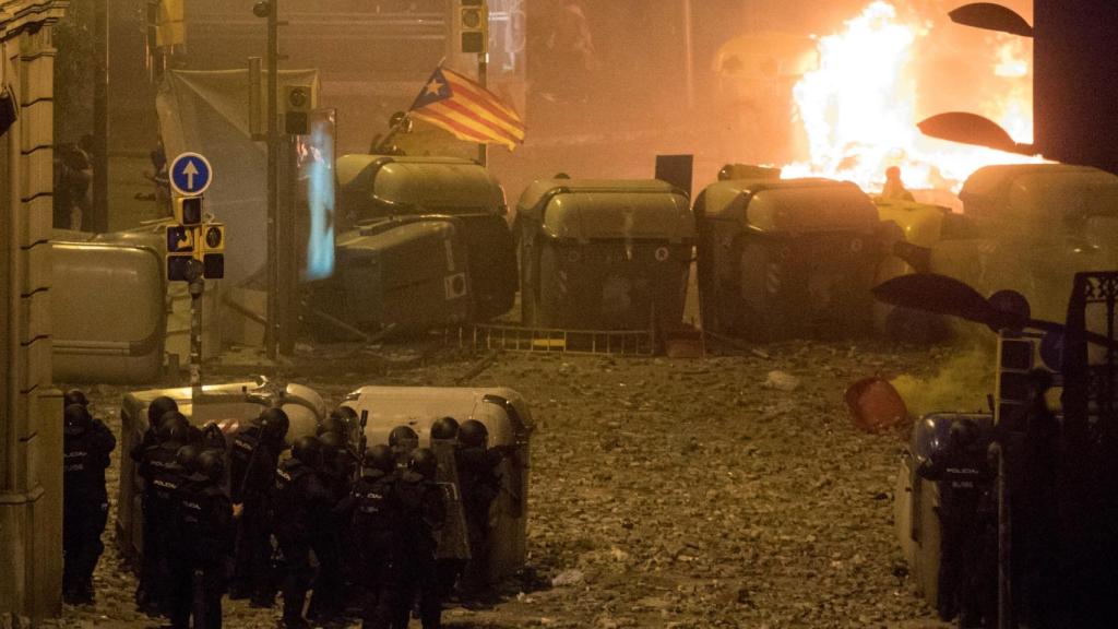 Los disturbios en la noche del viernes fueron los más graves que se han registrado en Barcelona.