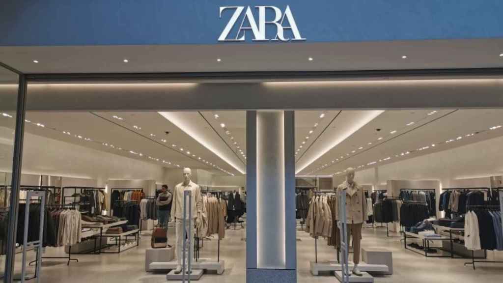 Insólita condena: Tania no podrá entrar los Zara de Zaragoza tras devolver durante meses ropa usada