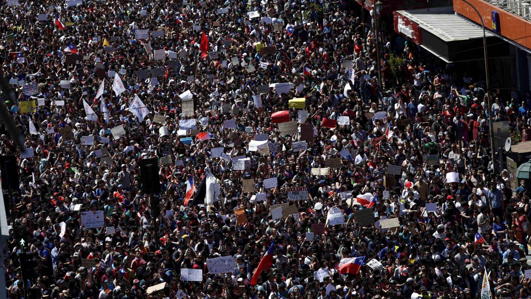 Protestas en Chile realizadas en Santiago durante esta semana.