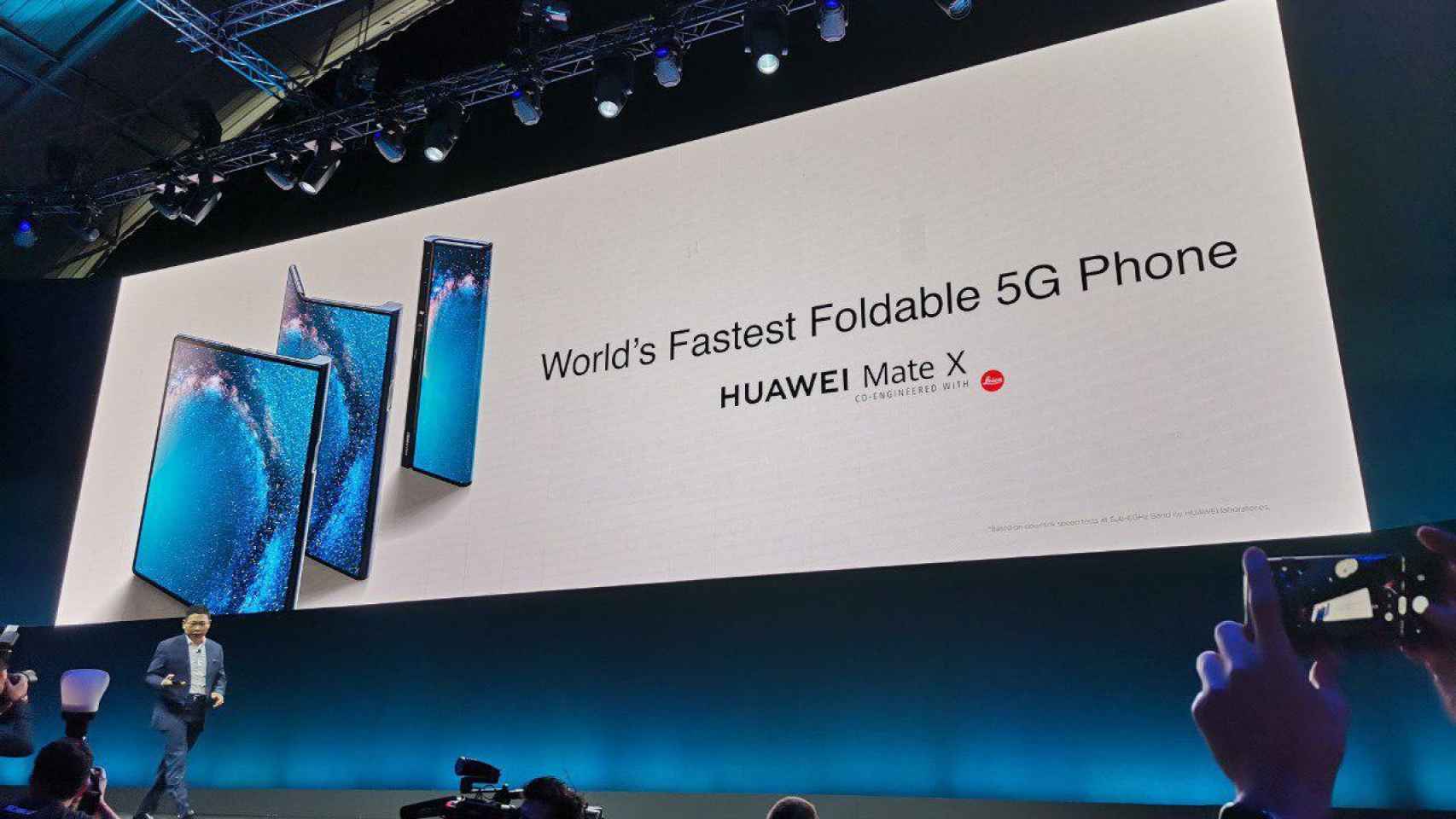 El Huawei Mate X saldrá a la venta el próximo mes en China