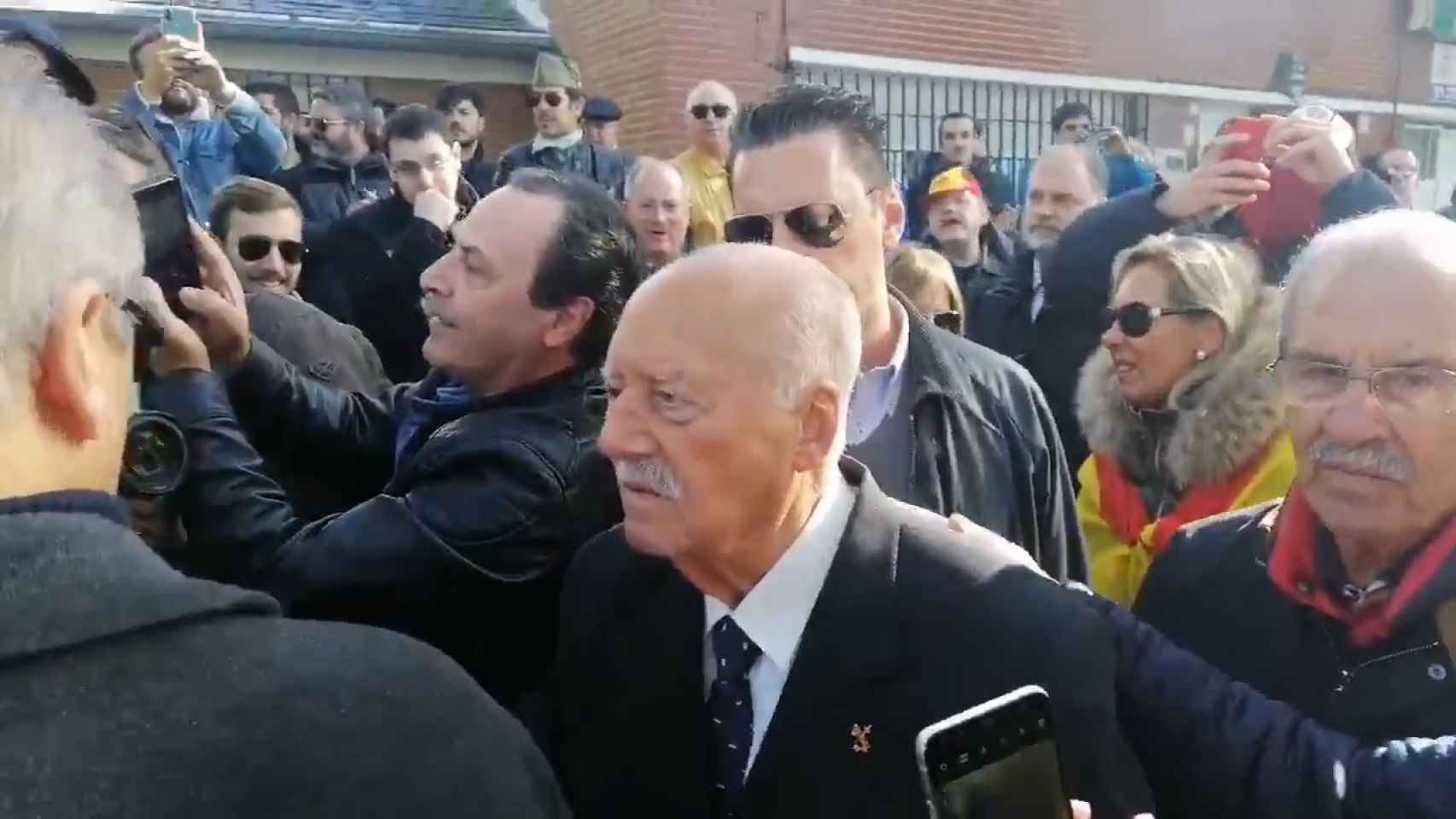 El golpista Antonio Tejero, a su llegada al cementerio de El Pardo.