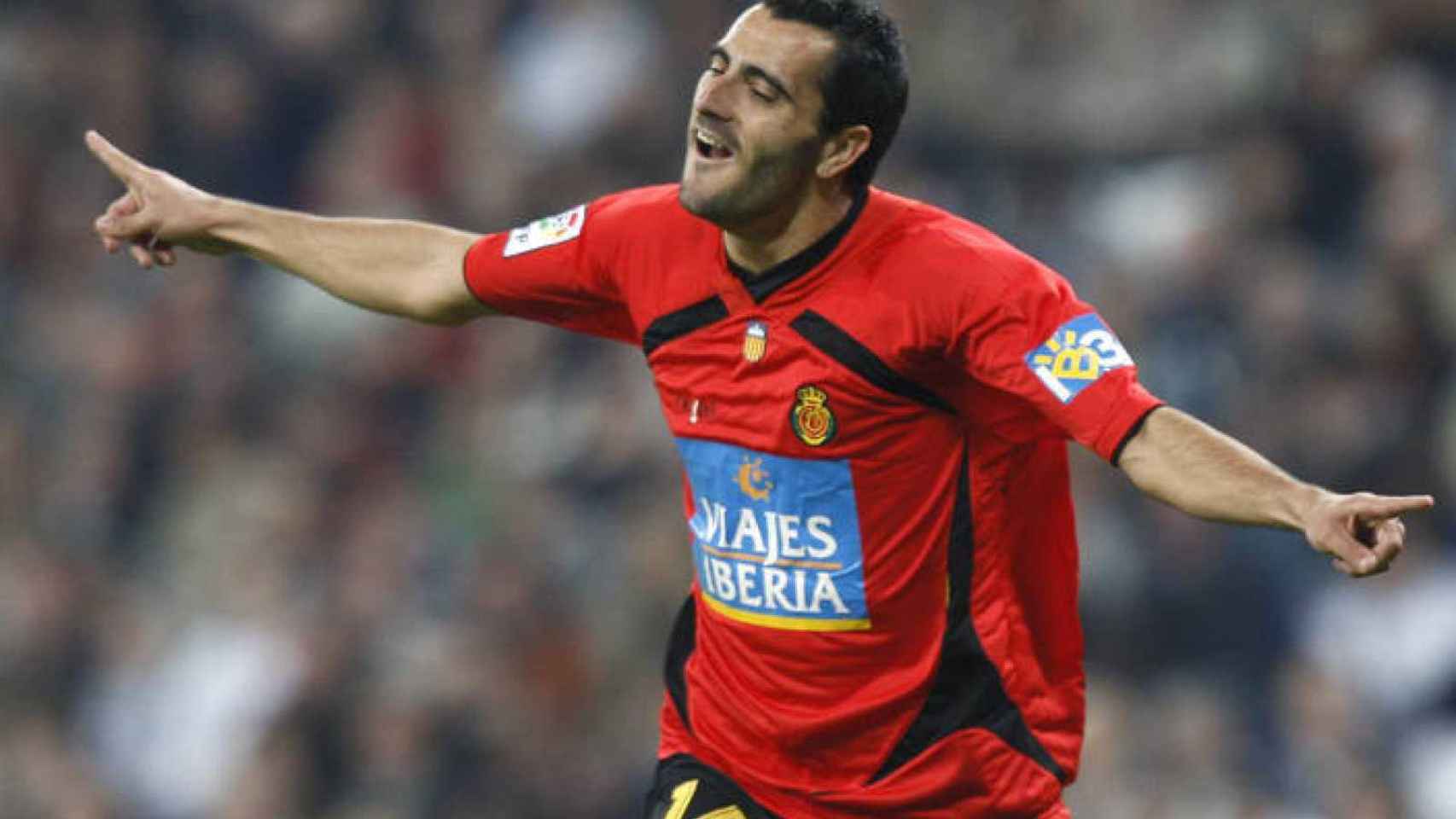Güiza celebra un gol con el Mallorca