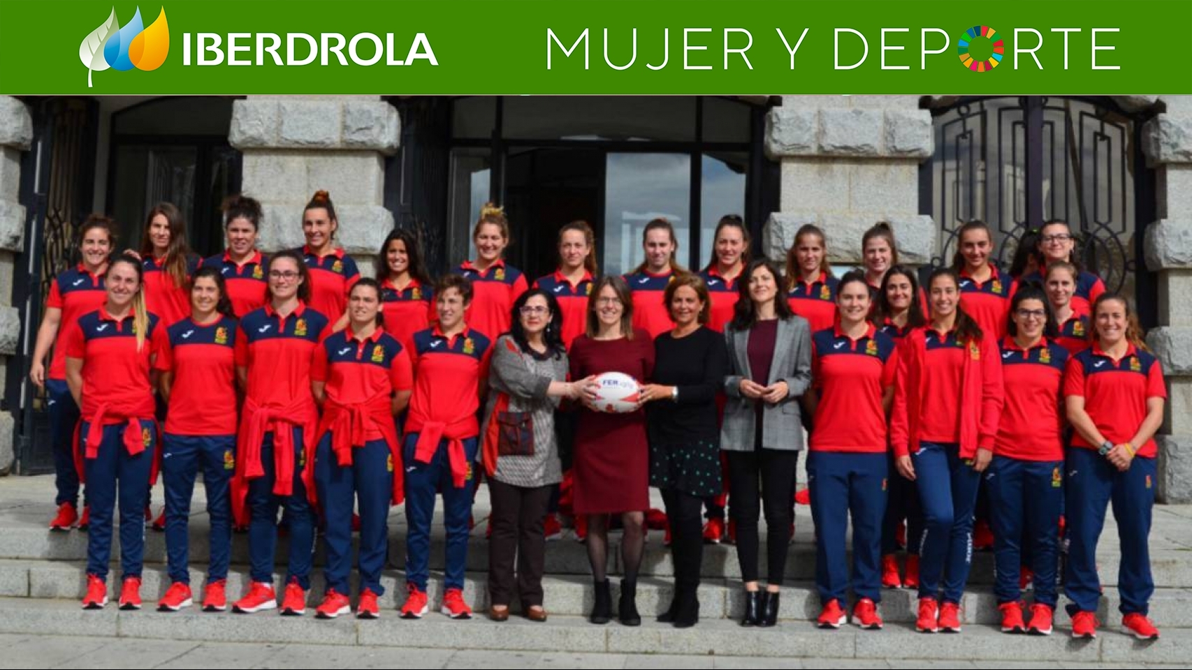 La selección española de rugby femenino