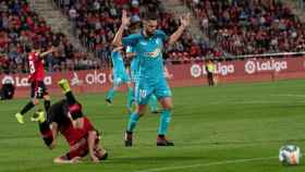 Un momento del partido entre el Mallorca y el  Osasuna