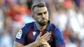 Borja Mayoral celebra un gol con el Levante