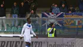 El Hellas Verona prohíbe sanciona al ultra racista que insultó a Balotelli hasta 2030