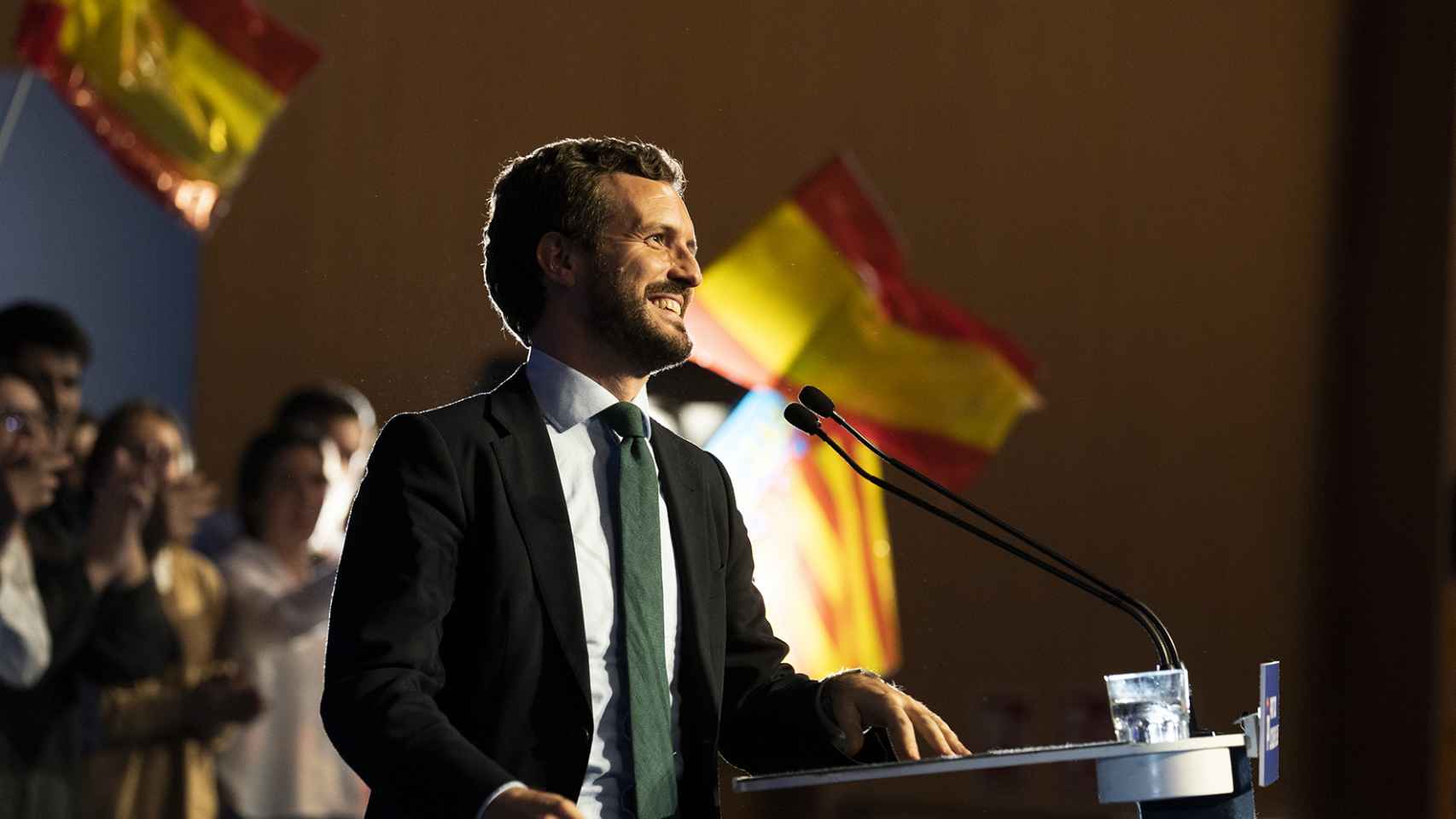 Pablo Casado interviene en un mitin de campaña en Valencia.
